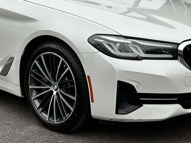 Used 2023 BMW 530i xDrive w/ Premium Package AWD/4WD image 10