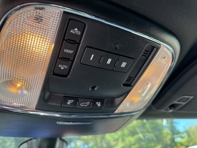 Used 2018 Jeep Grand Cherokee Limited image 69