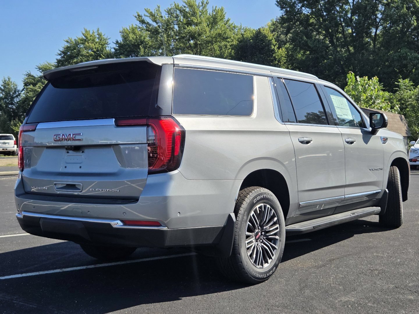 New 2026 GMC Yukon XL Elevation w/ Elevation Premium Package AWD/4WD image 21