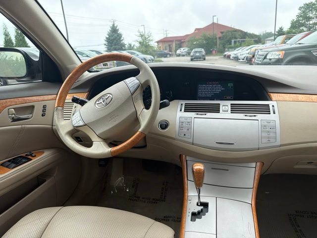 Used 2006 Toyota Avalon Limited FWD image 8