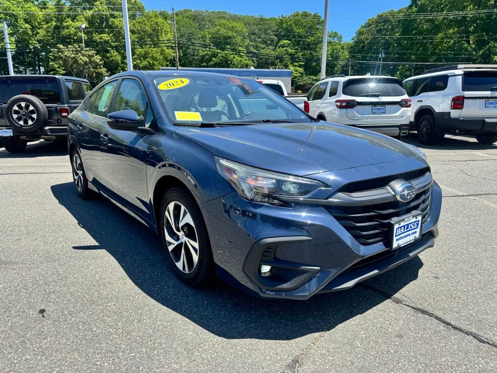 Used 2024 Subaru Legacy Premium AWD/4WD image 8