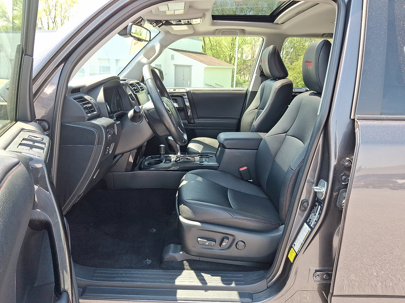 Certified 2023 Toyota 4Runner TRD Off-Road Premium w/ Off Road Premium Plus Package AWD/4WD image 15