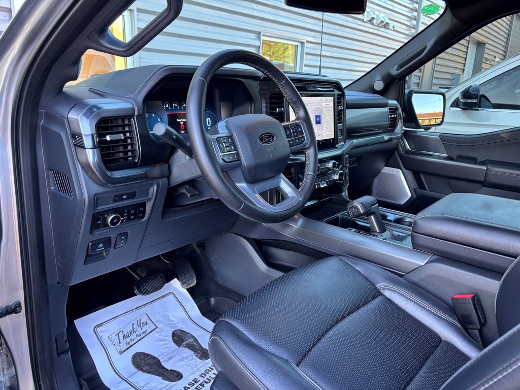 Used 2025 Ford F150 Lariat w/ Equipment Group 502A High AWD/4WD image 21
