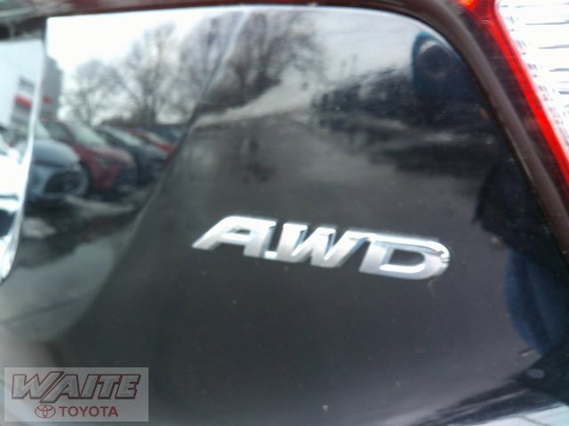 Used 2020 Honda HR-V LX image 9