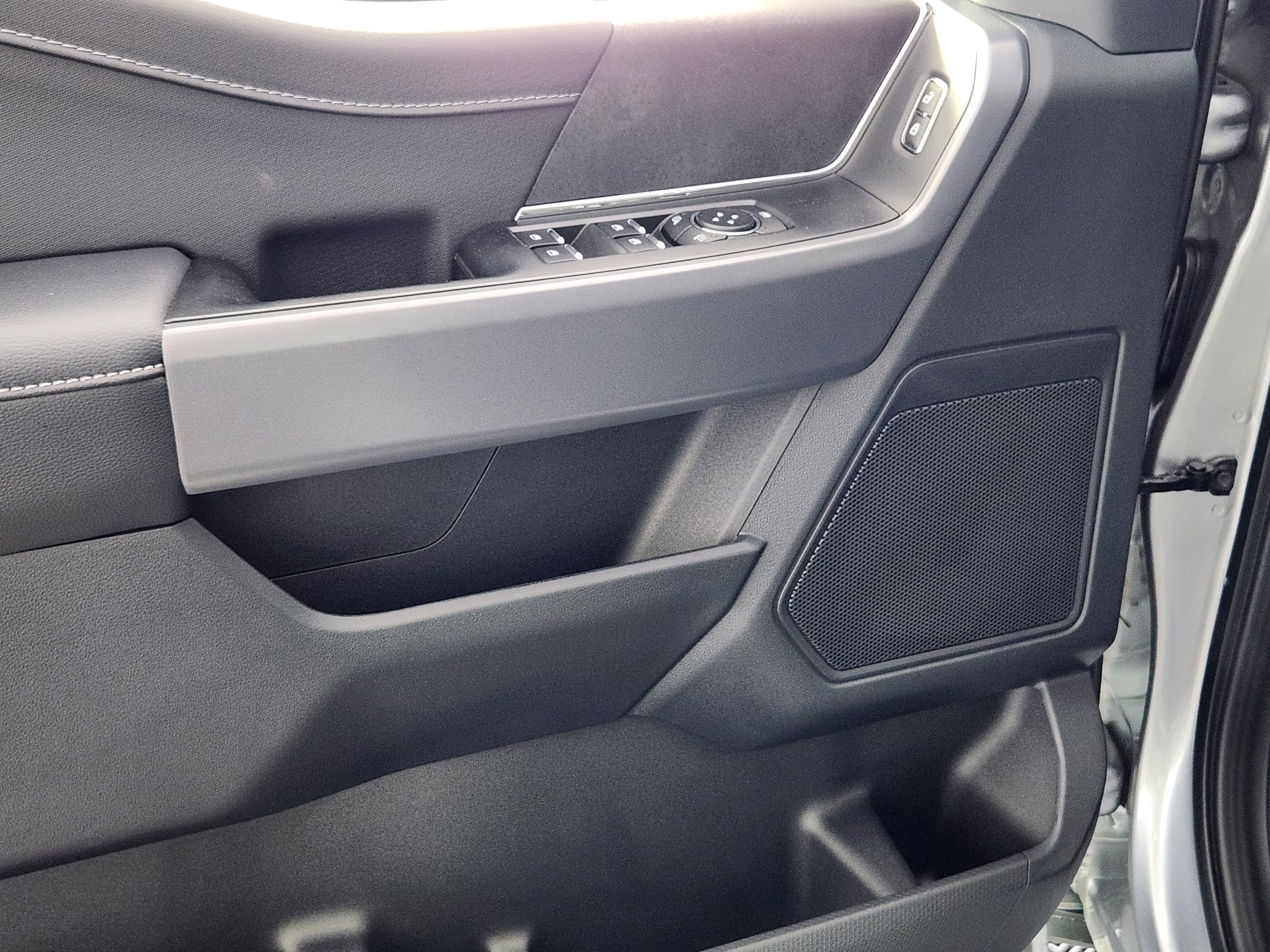 New 2025 Ford F150 XLT w/ Equipment Group 302A MID image 13