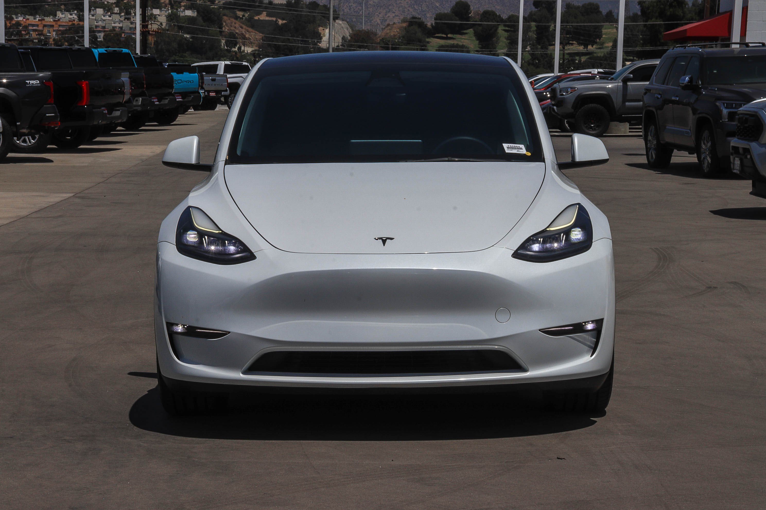 Used 2023 Tesla Model Y Performance AWD/4WD image 7