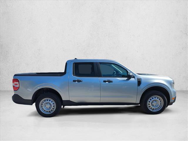 Used 2023 Ford Maverick XL image 4