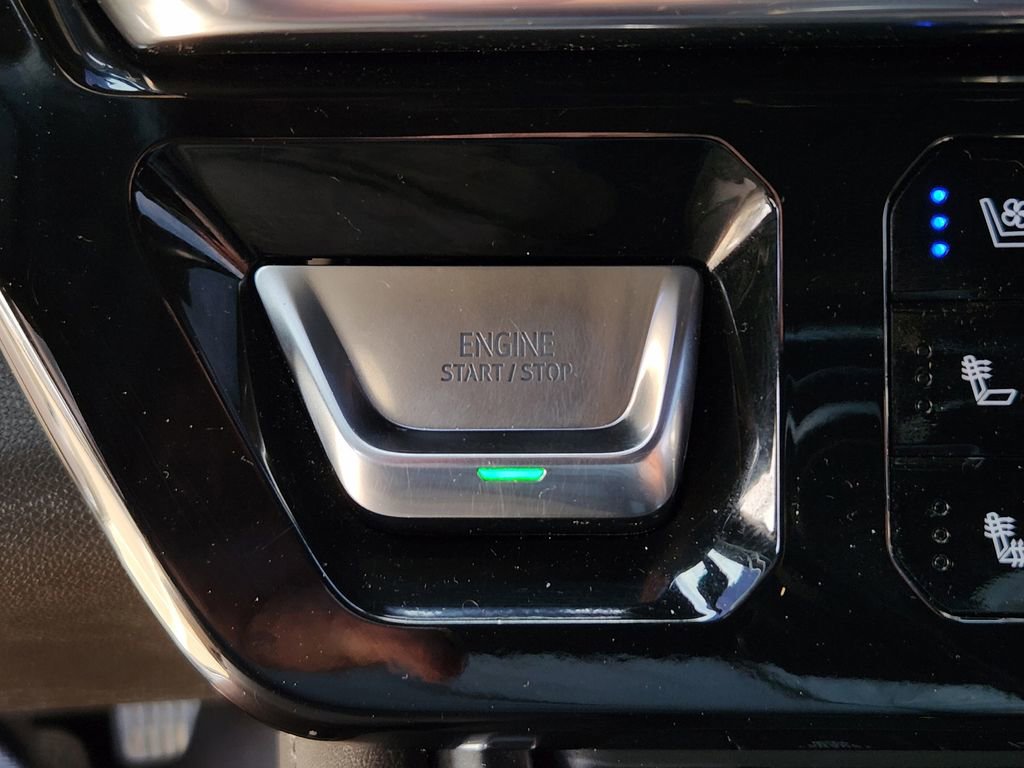 Used 2024 GMC Sierra 2500 Denali image 28