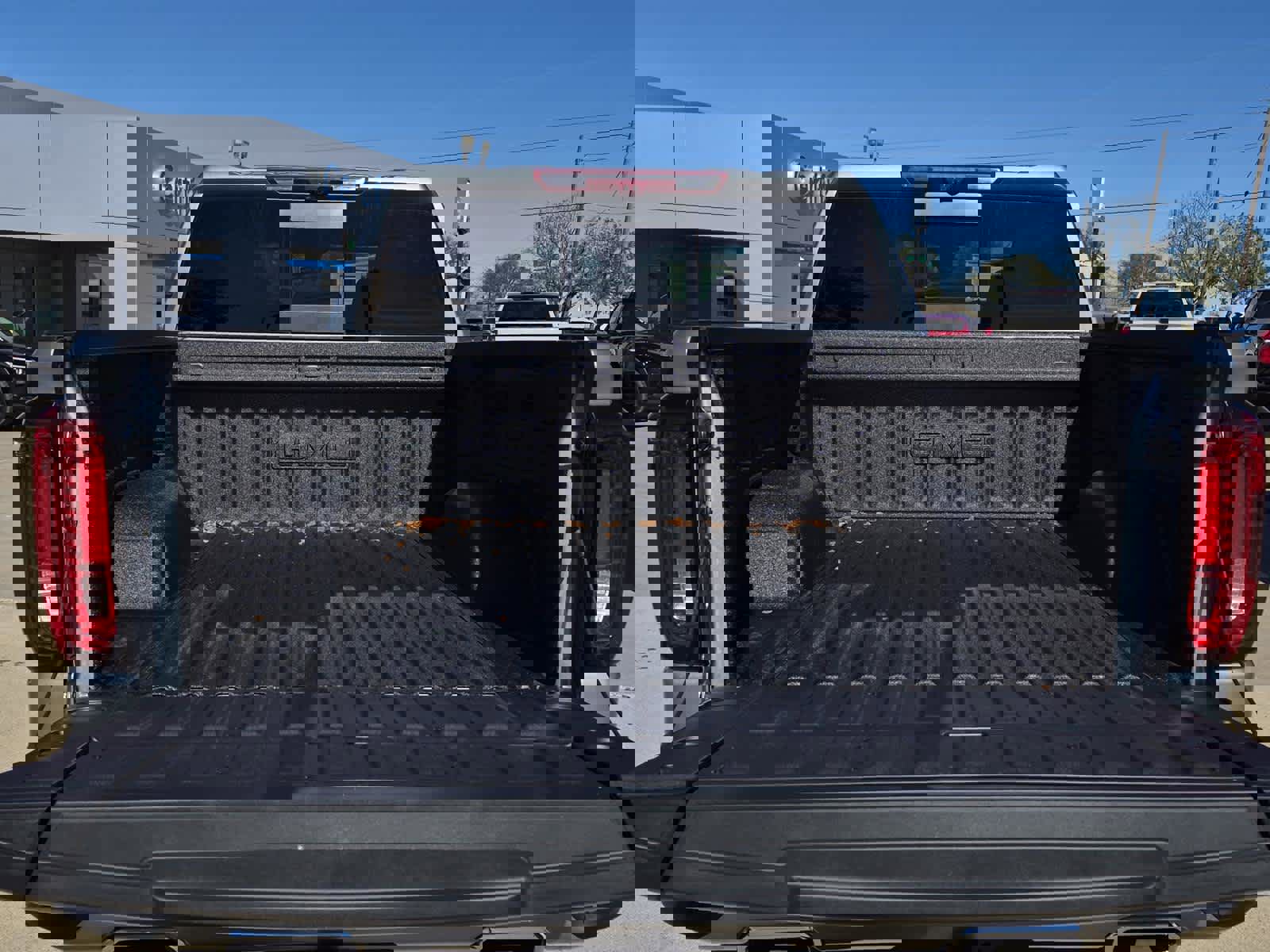 New 2026 GMC Sierra 1500 AT4 w/ AT4 Premium Package image 7