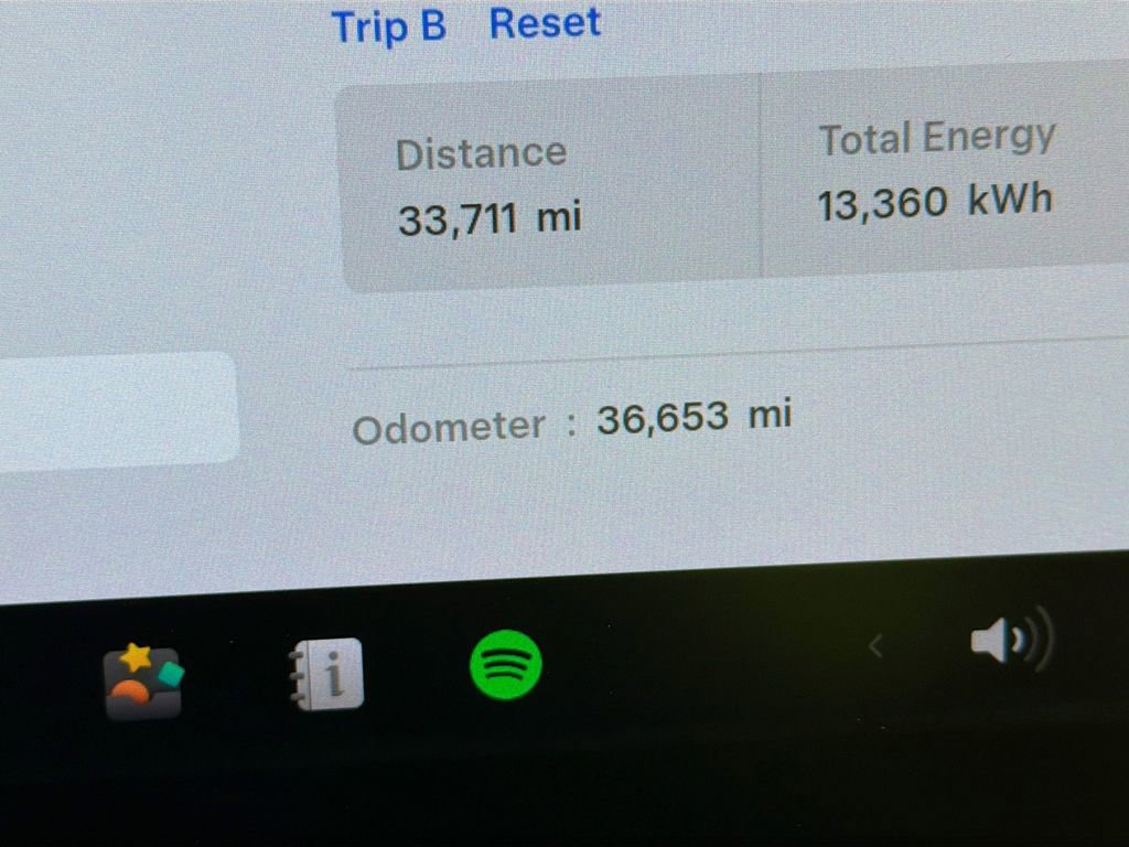 Used 2020 Tesla Model 3 Long Range image 31