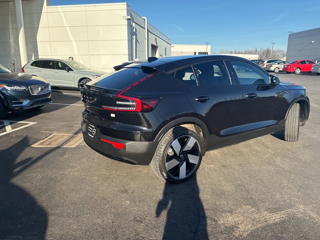 Certified 2023 Volvo C40 P8 Recharge Ultimate image 3