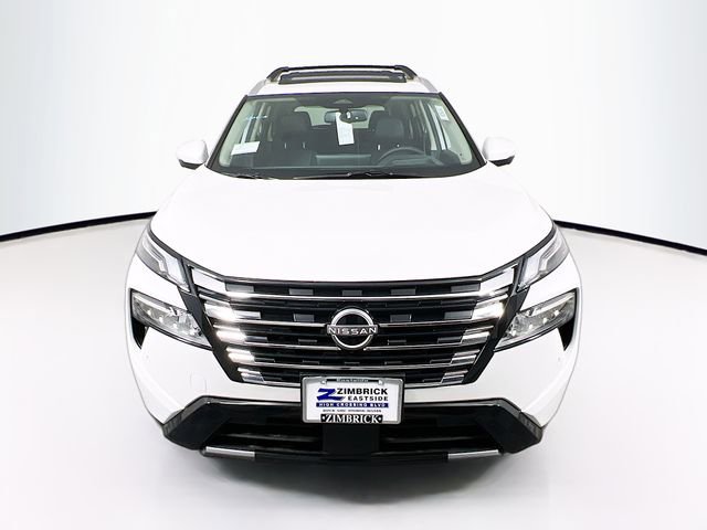 New 2025 Nissan Rogue Platinum w/ Platinum Premium Package image 2