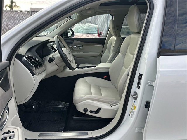 Used 2023 Volvo XC90 T8 Plus w/ Protection Package Premier image 19