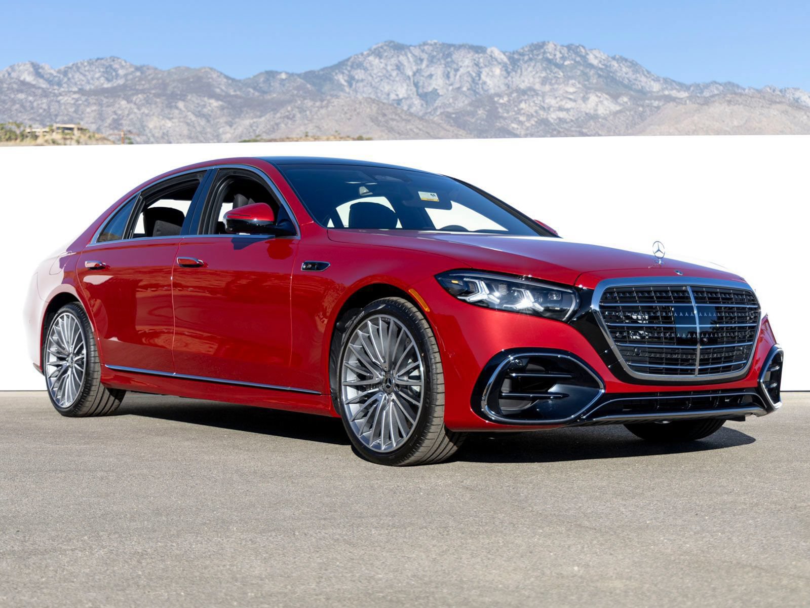 New 2027 Mercedes-Benz S 580 4MATIC Sedan image 11