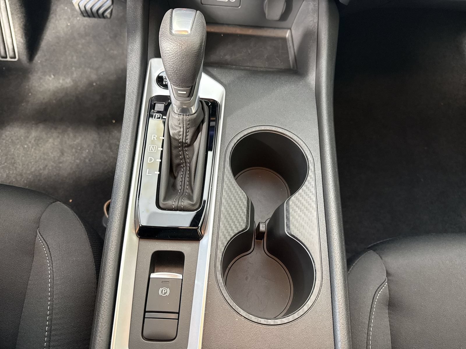 New 2026 Nissan Altima 2.5 SV AWD/4WD image 18