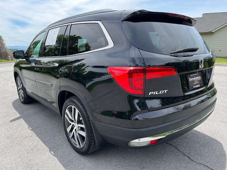Used 2017 Honda Pilot Touring image 35