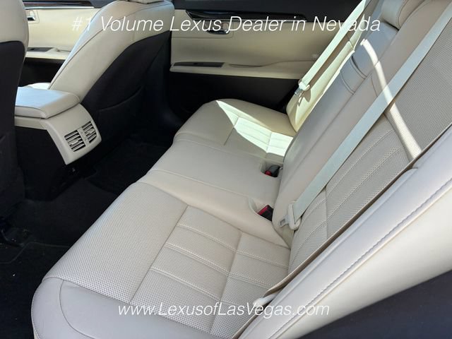 Used 2018 Lexus ES 350 w/ Luxury Package w/Wood Trim FWD image 5