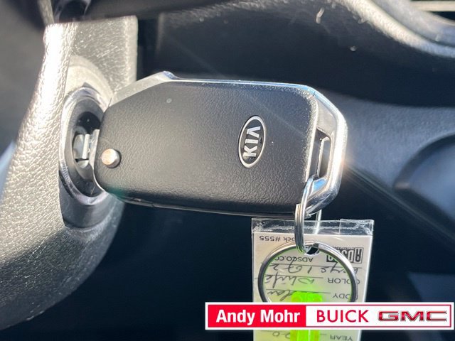 Used 2020 Kia Forte LXS FWD image 27