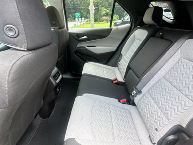 Used 2023 Chevrolet Equinox LS FWD image 15