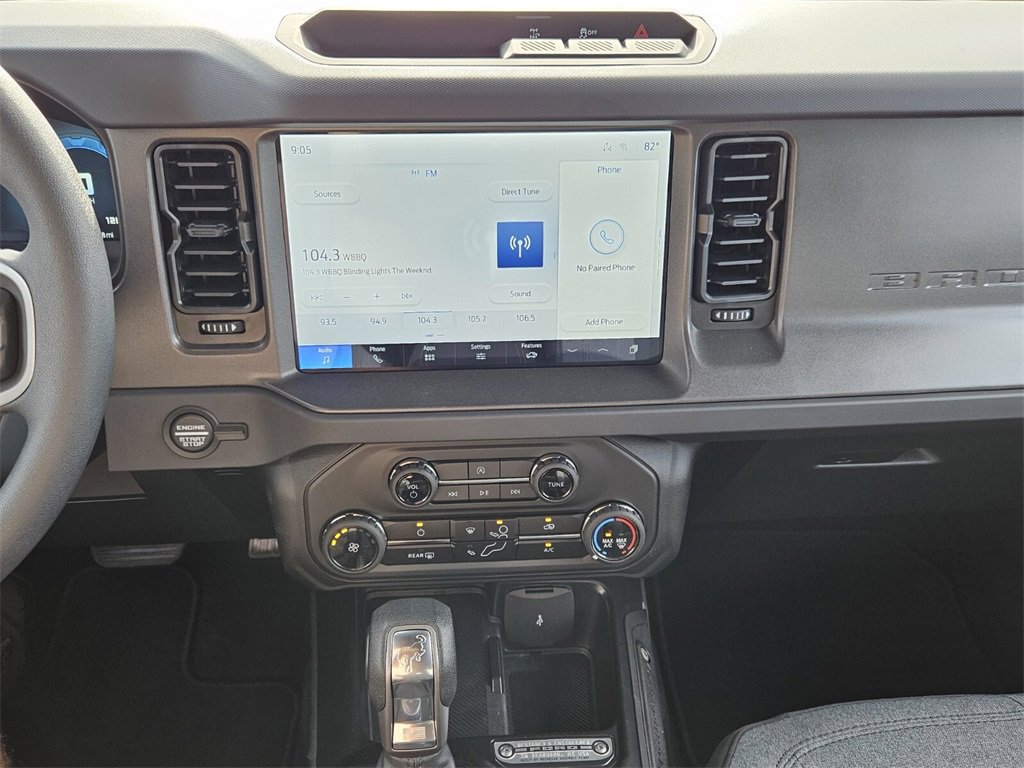 New 2025 Ford Bronco 4-Door image 17
