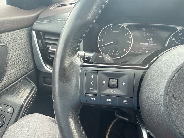 Used 2021 Nissan Rogue SV AWD/4WD image 16