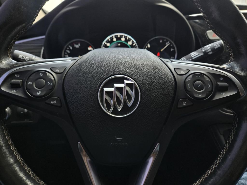 Used 2017 Buick Envision Premium image 25