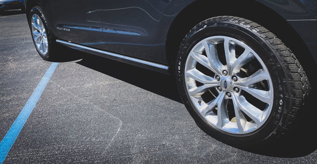 Used 2018 Ford Expedition Platinum AWD/4WD image 12