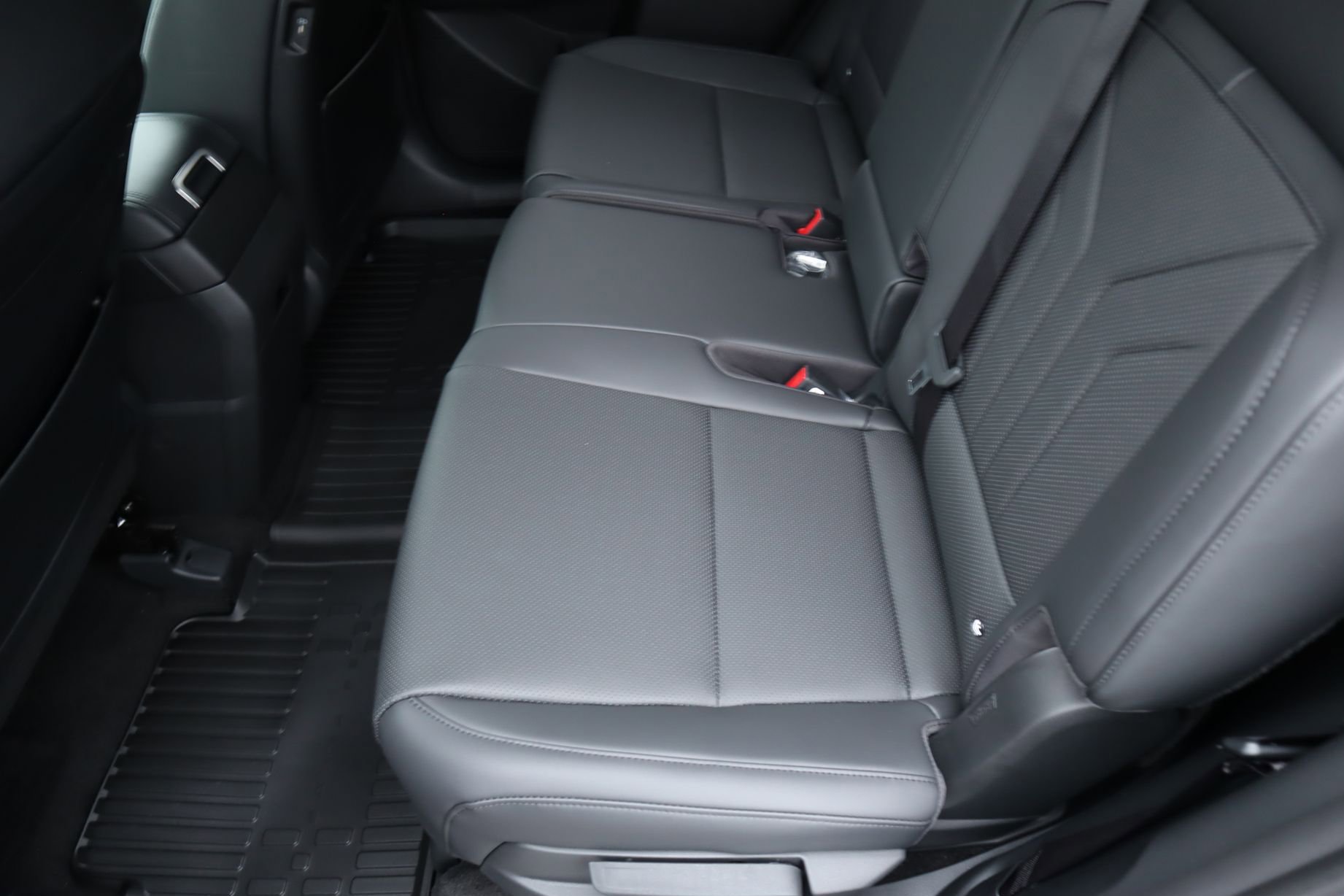 New 2026 Hyundai Santa Fe SEL FWD image 18