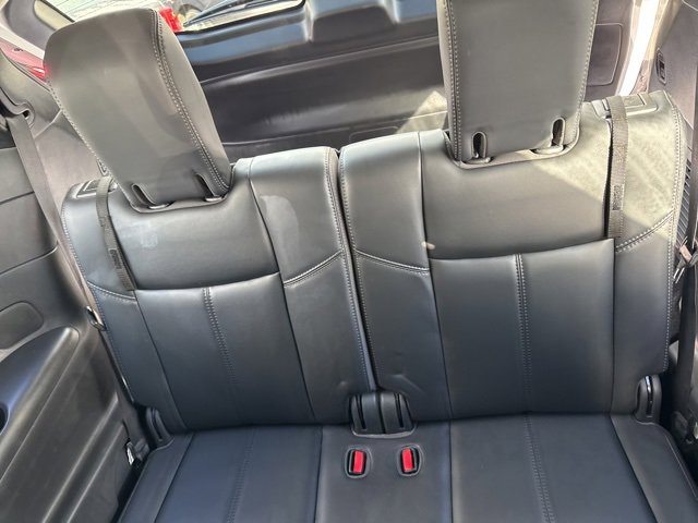 Used 2017 Nissan Pathfinder SL image 12