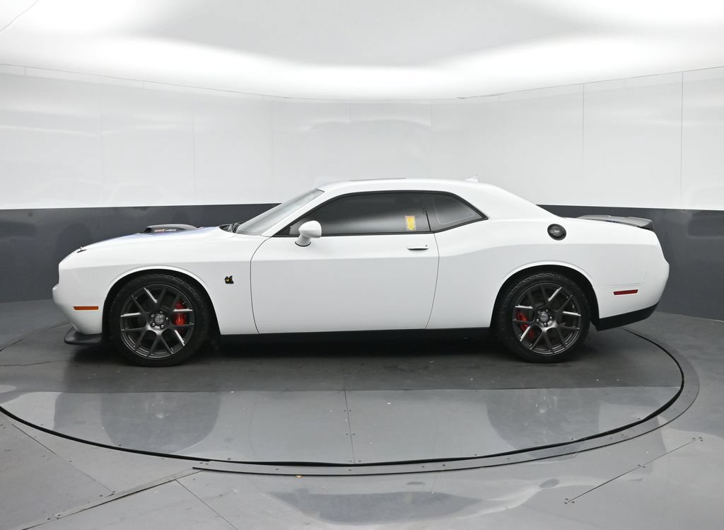 Used 2019 Dodge Challenger R/T Scat Pack w/ Shaker Package RWD image 4