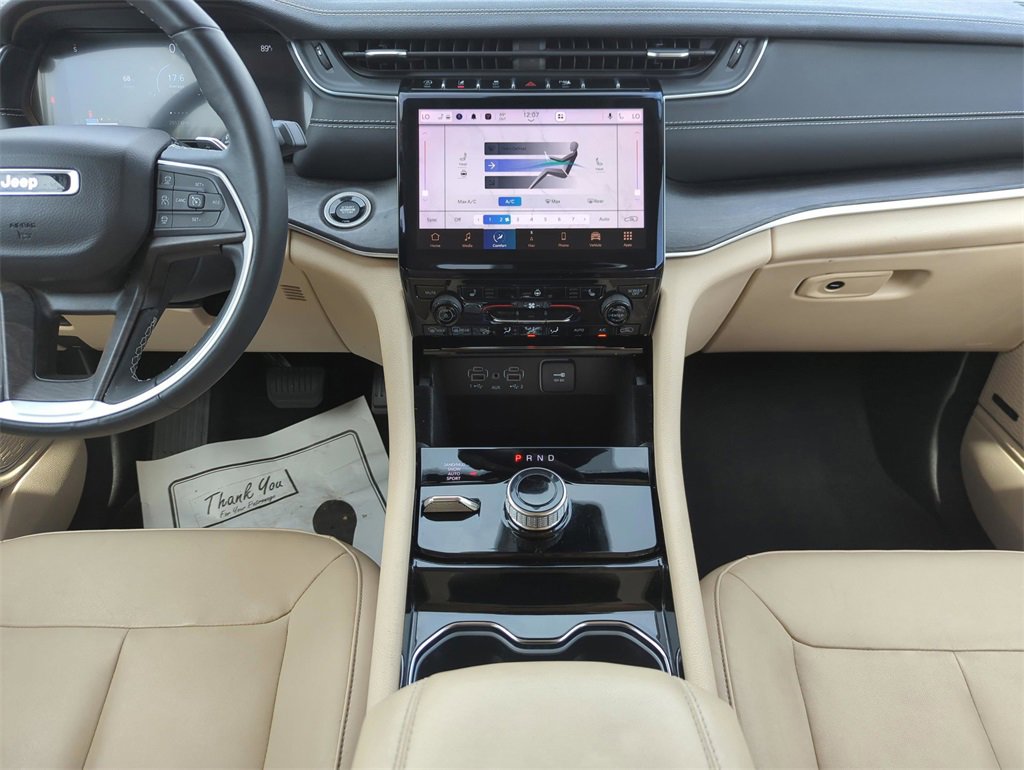 Used 2022 Jeep Grand Cherokee Limited image 22