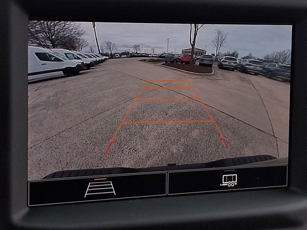 Used 2025 Chevrolet Silverado 2500 Custom image 17