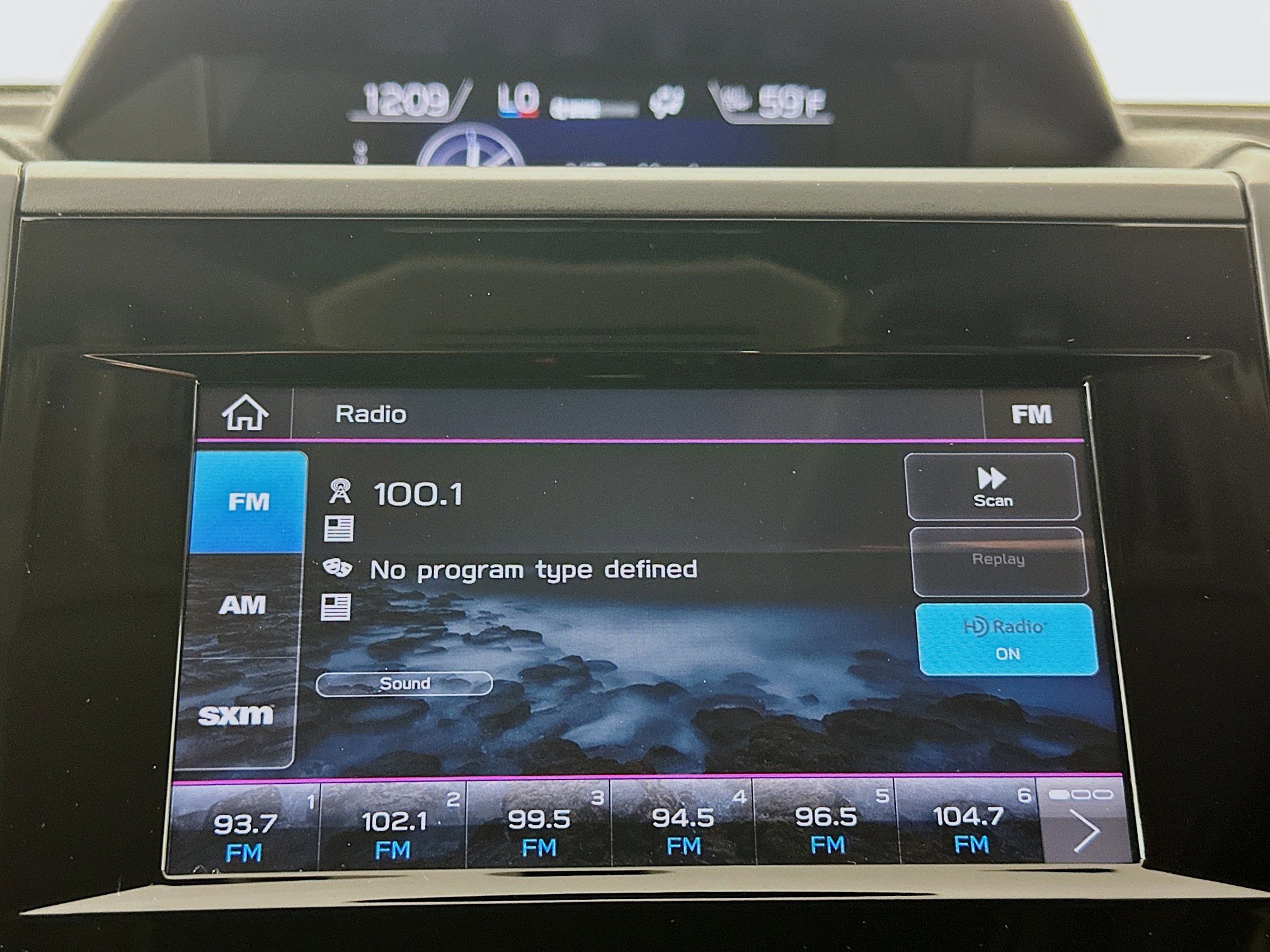 Used 2023 Subaru Forester Premium image 19