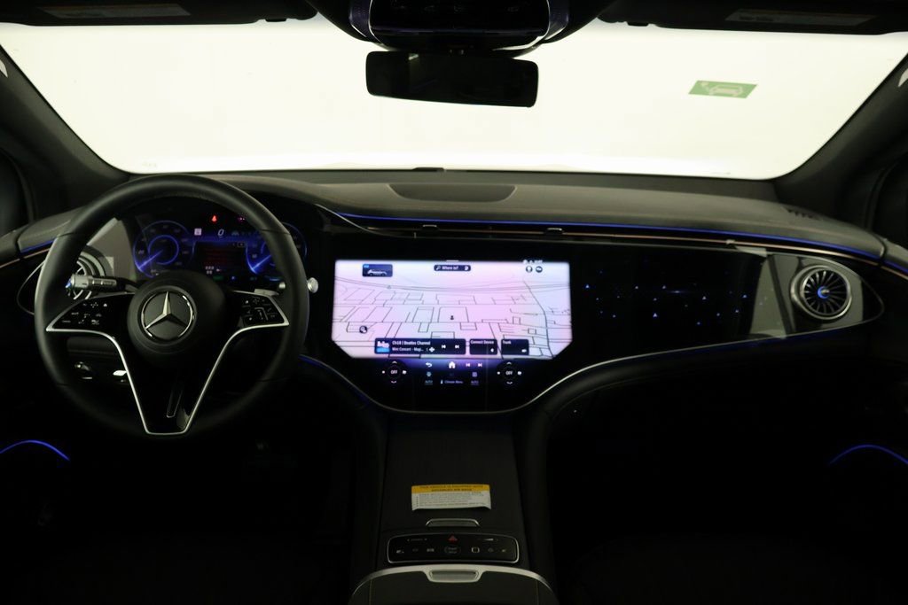 New 2026 Mercedes-Benz EQS 400 4MATIC SUV image 4