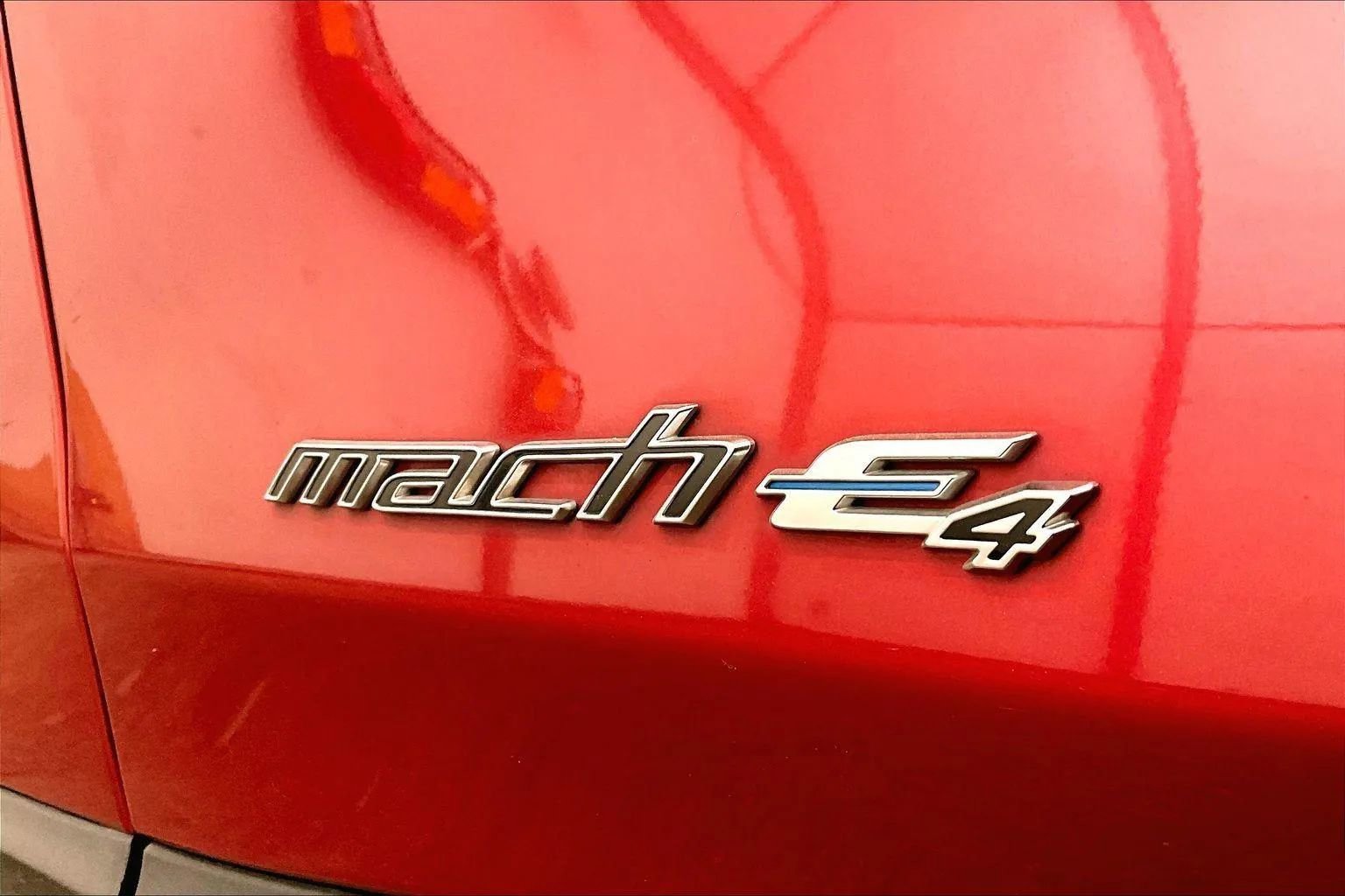 Used 2022 Ford Mustang Mach-E Select image 13