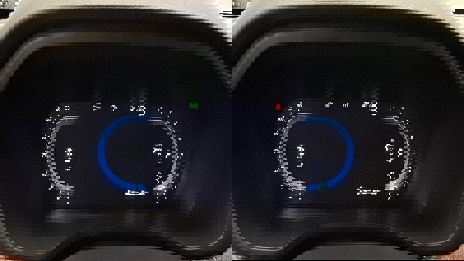 Certified 2023 Volvo XC60 B5 Plus w/ Climate Package image 15