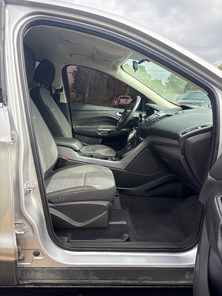 Used 2014 Ford Escape SE image 11