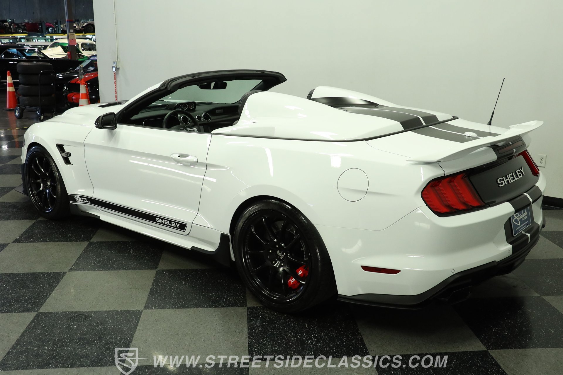 Used 2023 Ford Mustang GT Premium w/ GT Performance Package RWD image 7