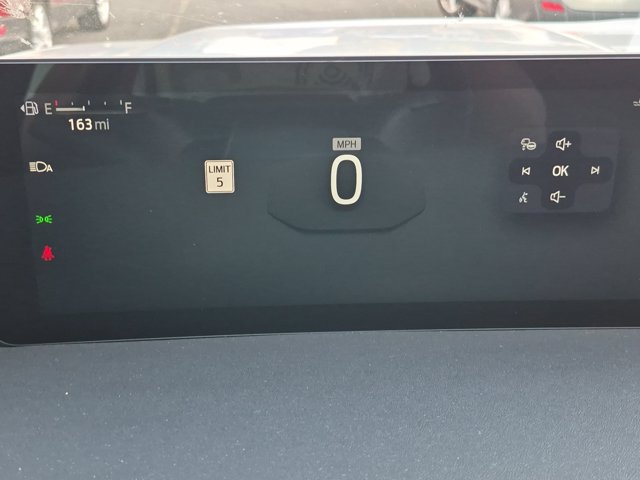 Used 2026 Ford Expedition Tremor AWD/4WD image 9