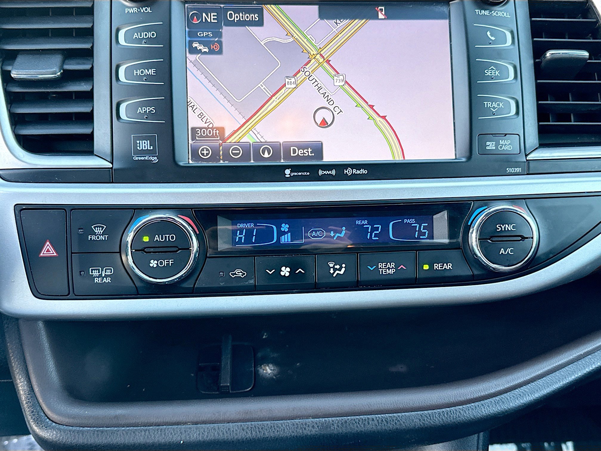 Used 2019 Toyota Highlander Limited image 36