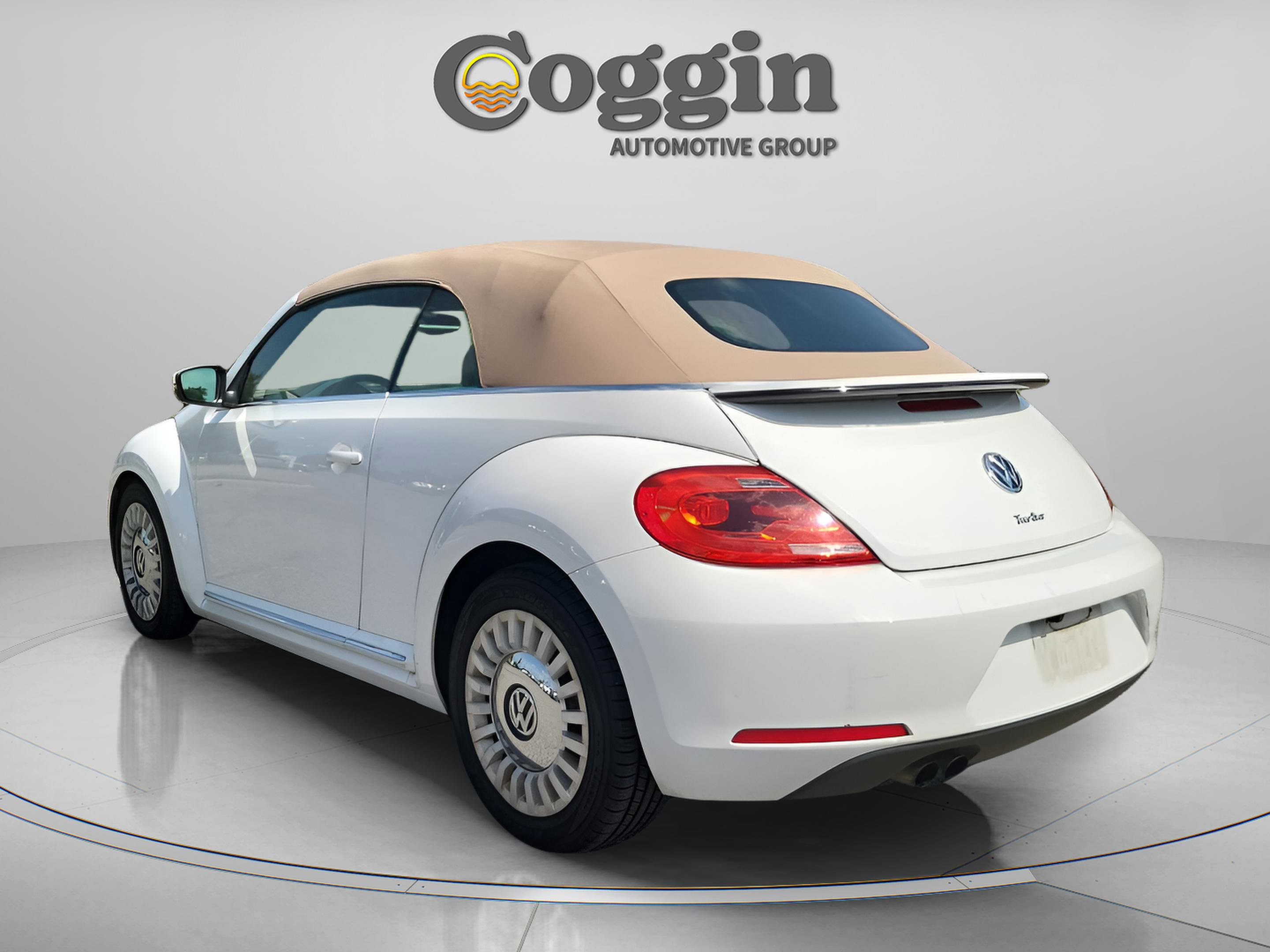 Used 2016 Volkswagen Beetle 1.8T S FWD image 4