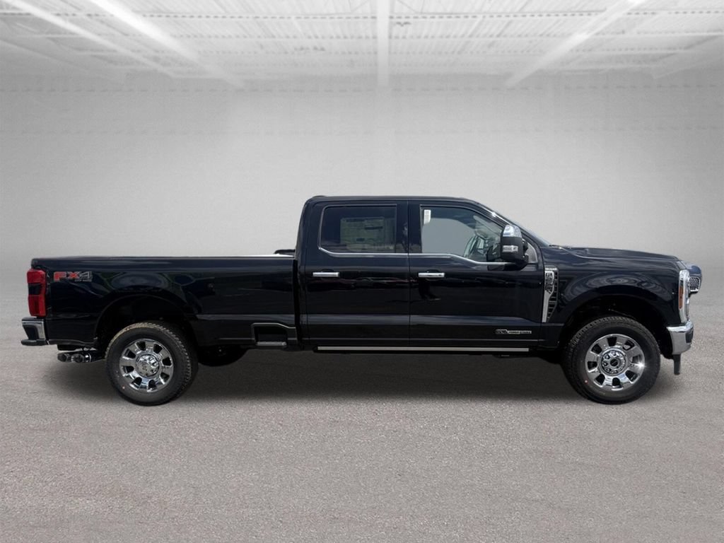New 2026 Ford F250 King Ranch w/ Chrome Package AWD/4WD image 2