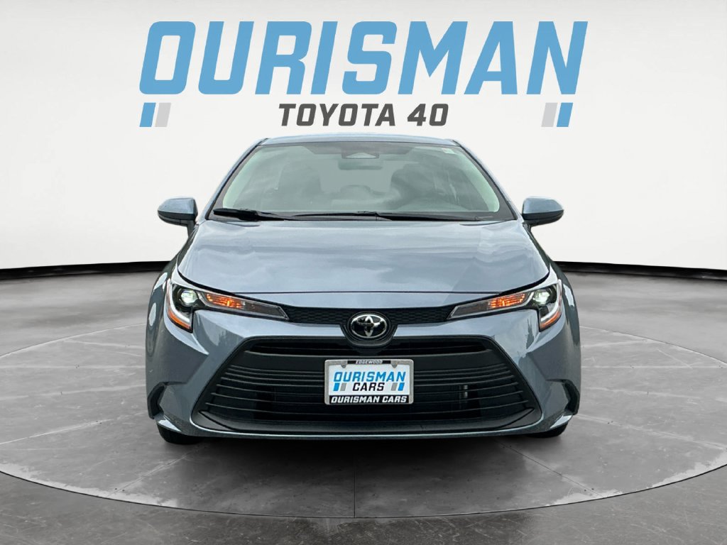 New 2026 Toyota Corolla LE FWD image 2