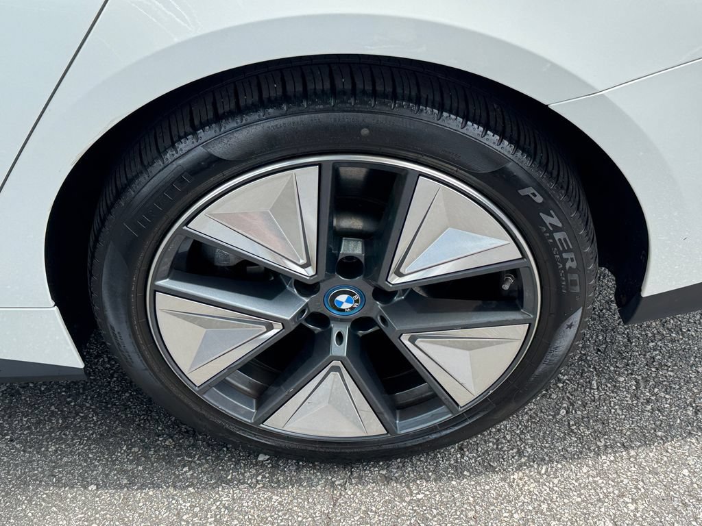 Used 2023 BMW i4 eDrive35 w/ Premium Package RWD image 22
