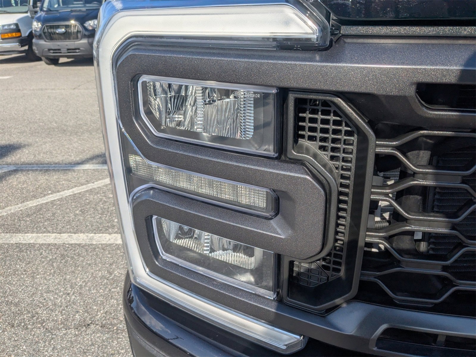 Used 2025 Ford F250 XL w/ STX Appearance Package image 10