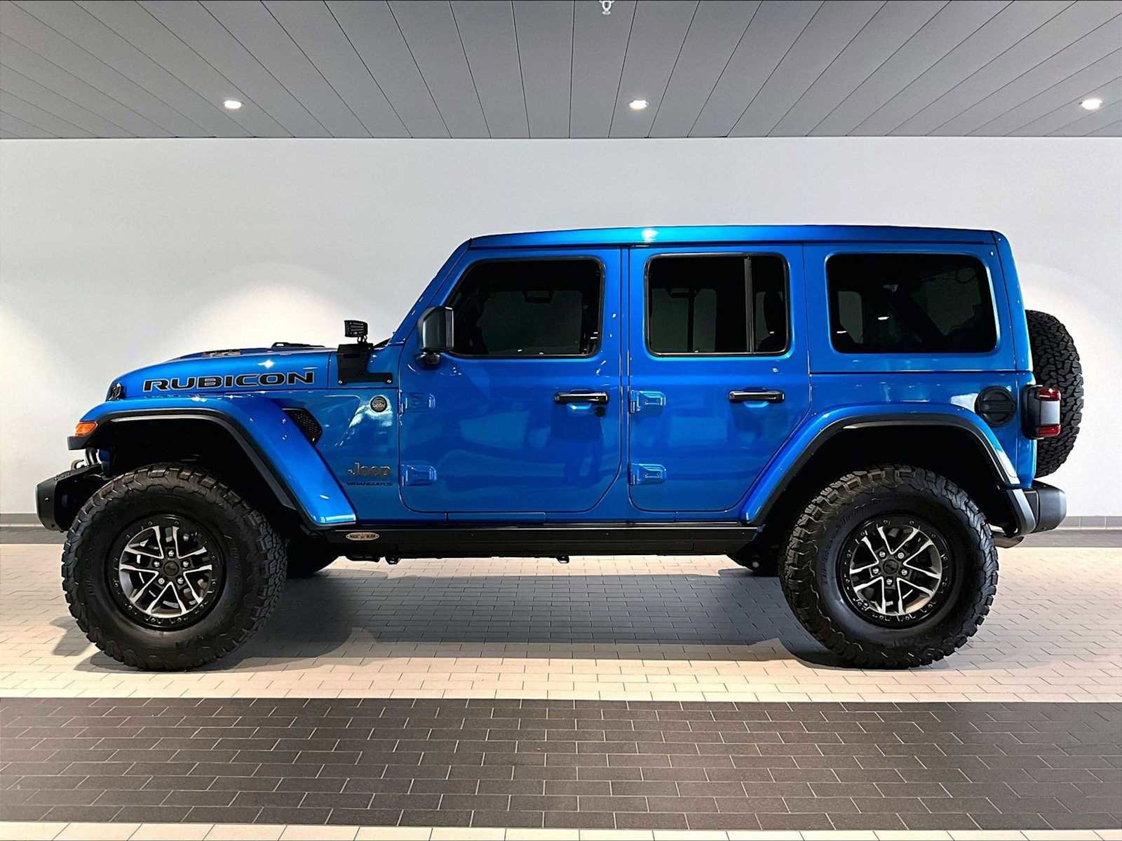 Used 2024 Jeep Wrangler Rubicon 392 image 2