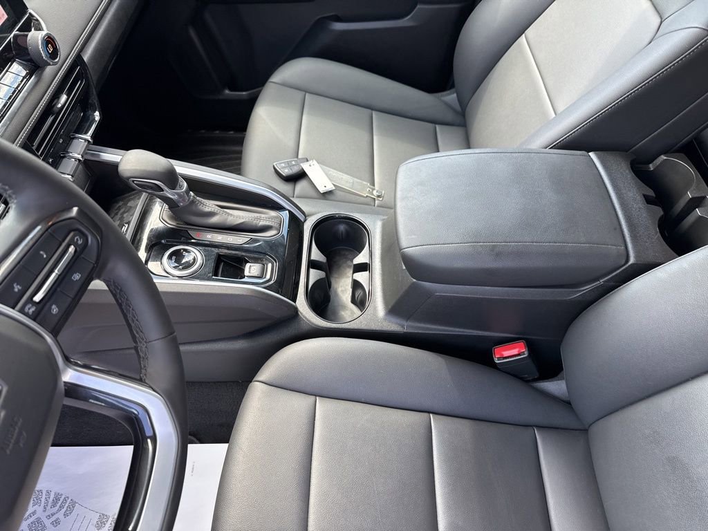 Used 2024 Chevrolet Colorado LT w/ LT Convenience Package III AWD/4WD image 29