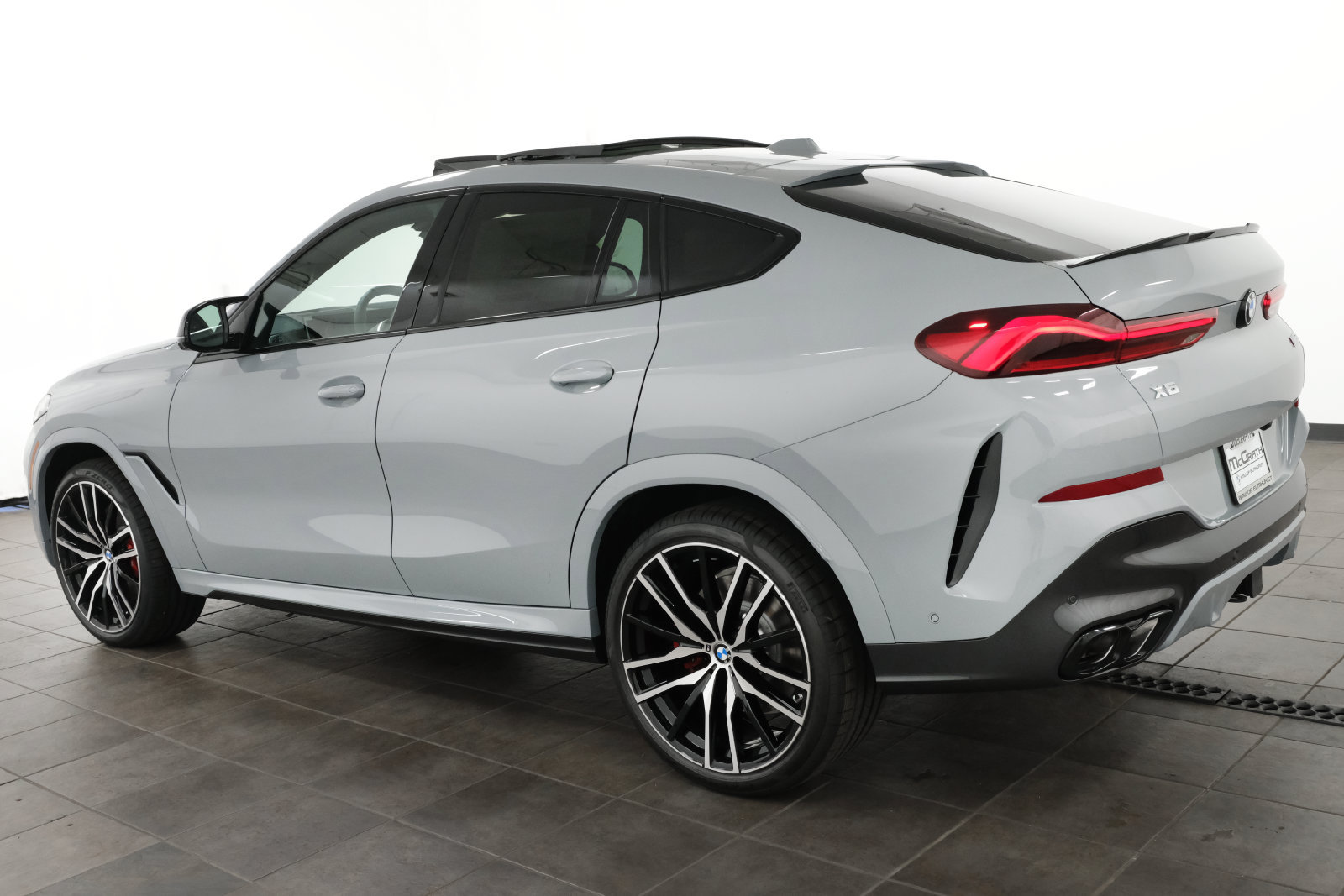 New 2027 BMW X6 M60i AWD/4WD image 4