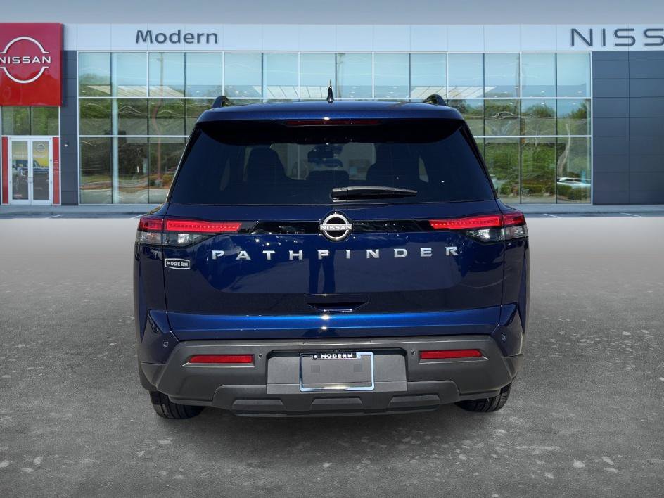 Certified 2025 Nissan Pathfinder SV FWD image 6