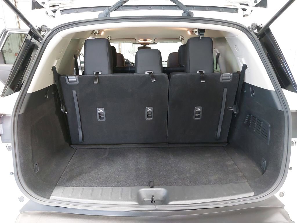 Certified 2024 Nissan Pathfinder SV AWD/4WD image 13